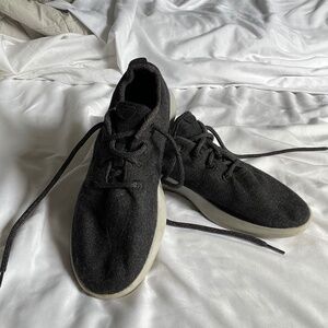 Allbirds - Dark Grey Wool Runners